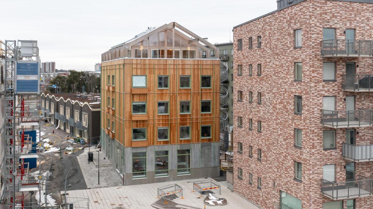Homex Hotel For Gamers Täby Eksteriør billede