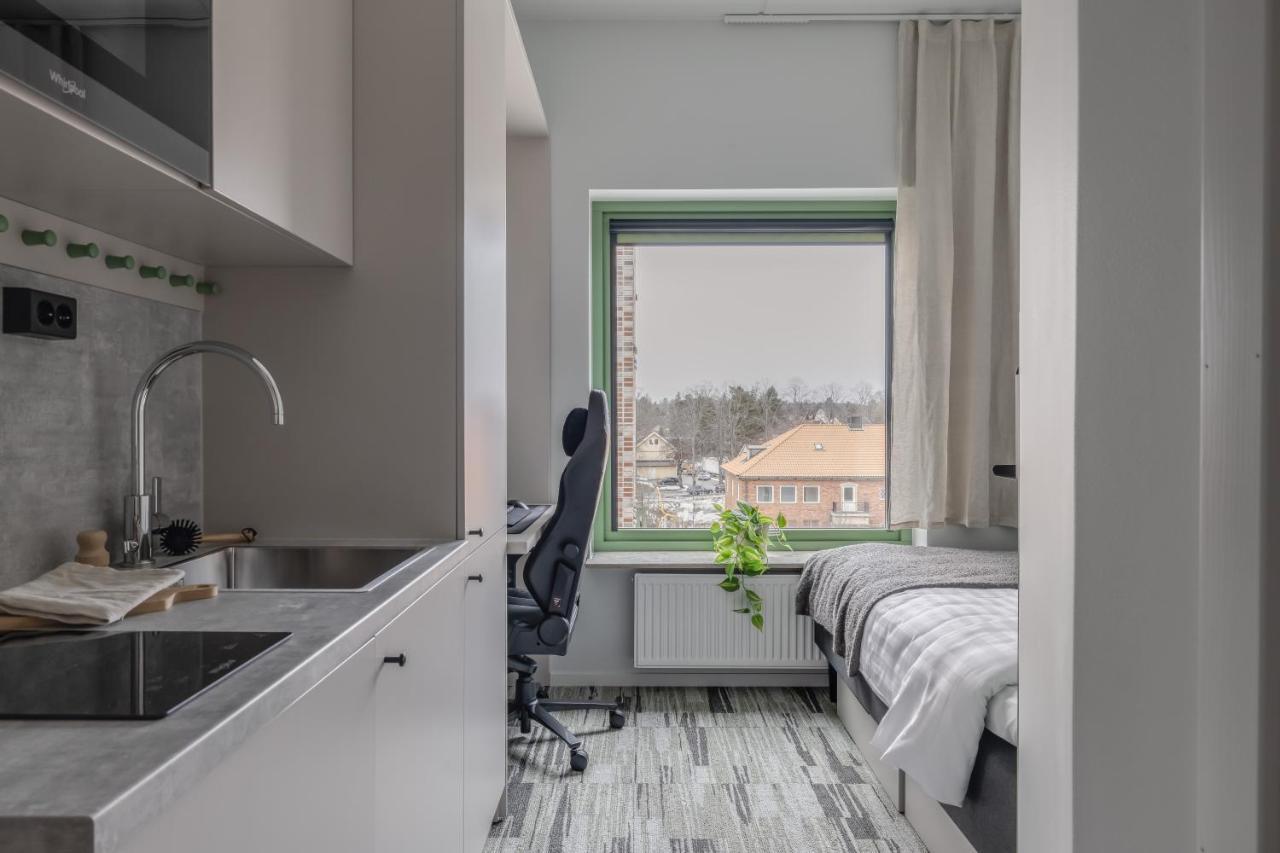 Homex Hotel For Gamers Täby Eksteriør billede